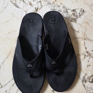 Reef Men's Black Flip-Flops